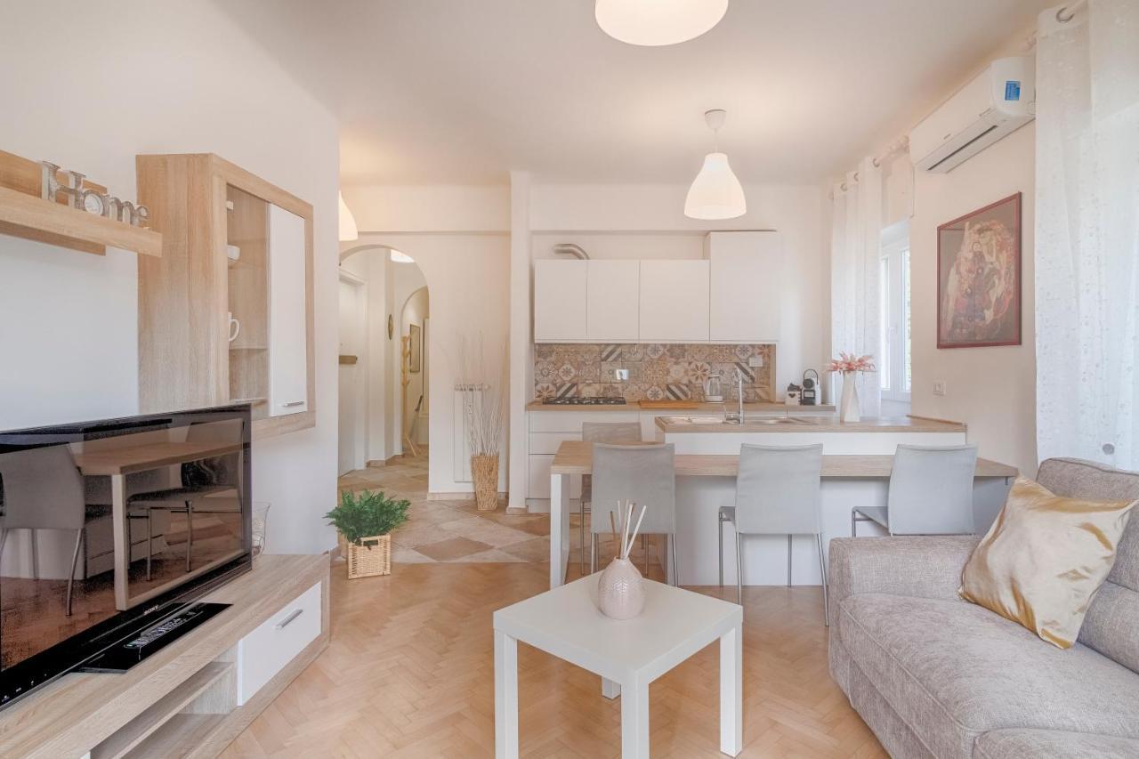 Apartamento La Fine Del Mondo Trieste Exterior foto